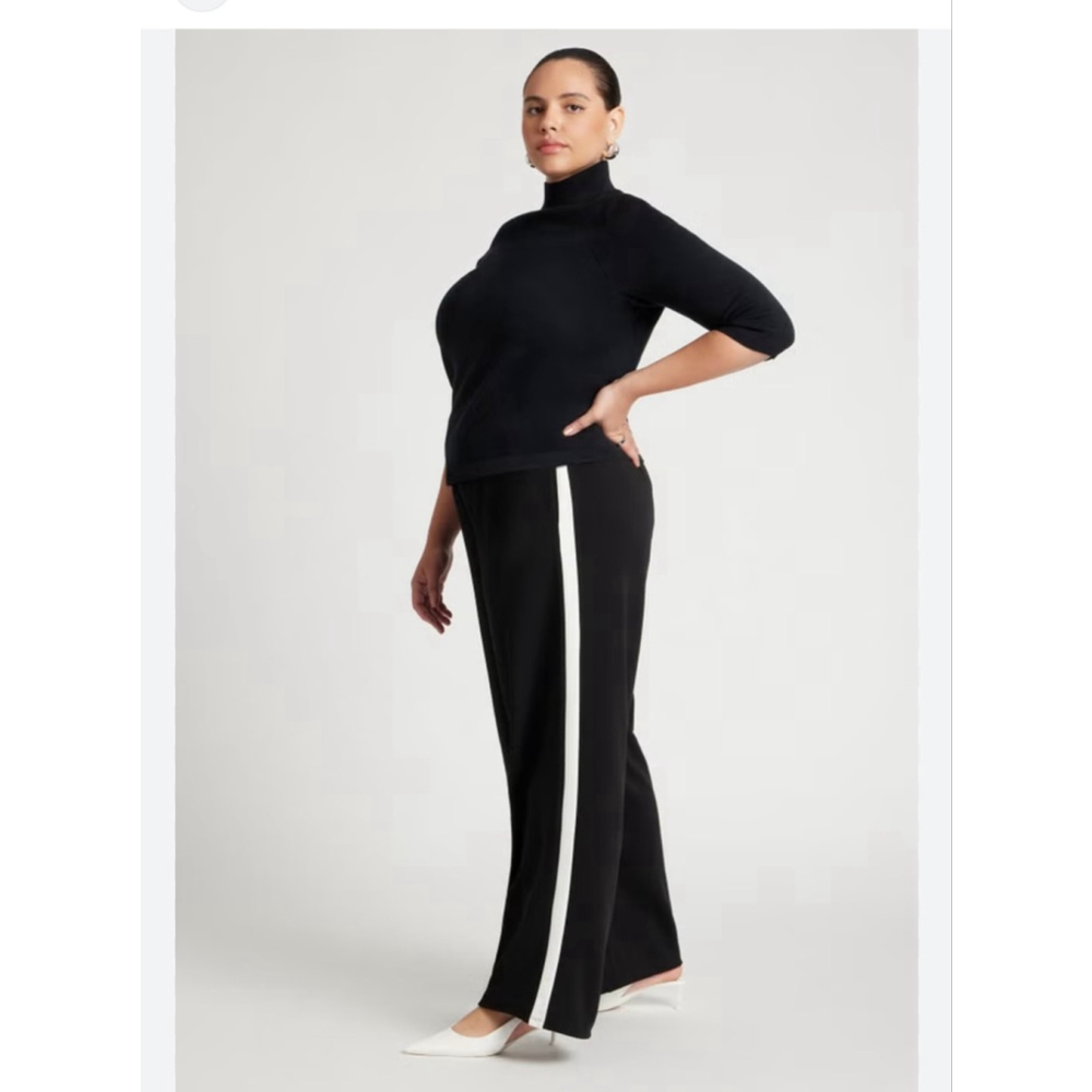 Women's ELOQUII Black & White Stripe Wide Leg Pants 26/28